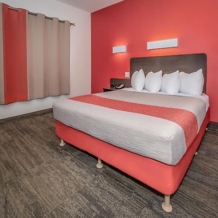 Motel 6-Saskatoon, Sk Εξωτερικό φωτογραφία