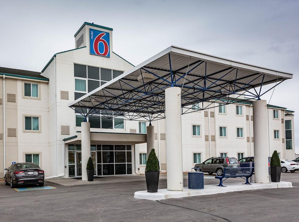Motel 6-Saskatoon, Sk Εξωτερικό φωτογραφία