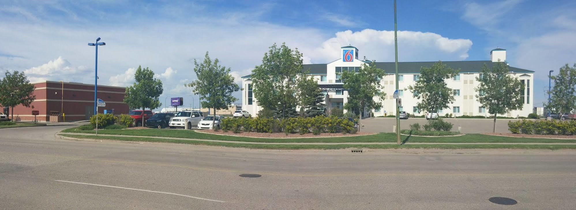 Motel 6-Saskatoon, Sk Εξωτερικό φωτογραφία
