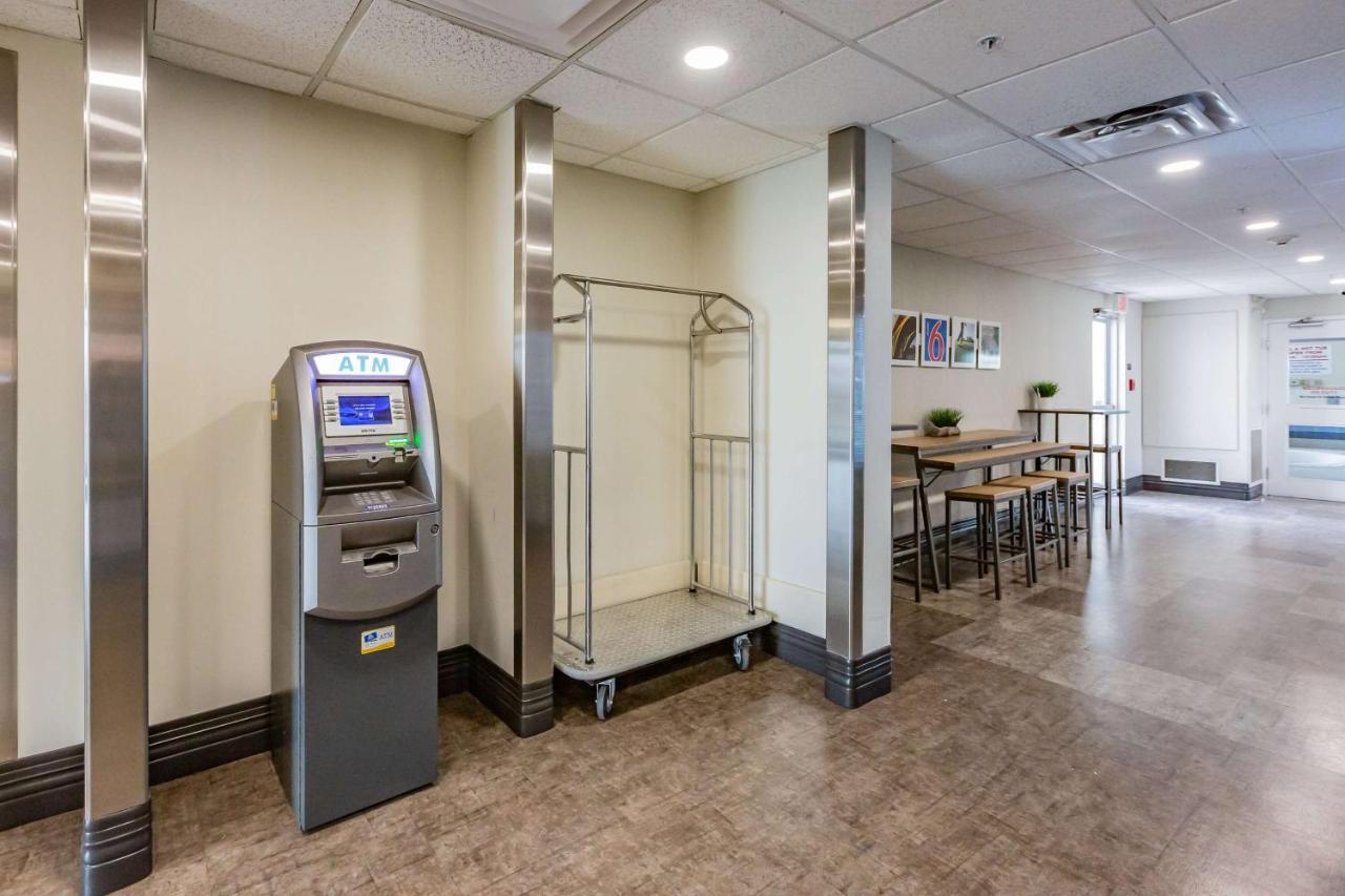 Motel 6-Saskatoon, Sk Εξωτερικό φωτογραφία